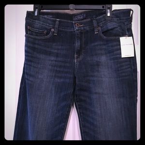 Lucky Brand jeans never worn with tag